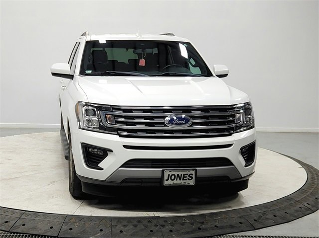 Used 2020 Ford Expedition XLT image 2