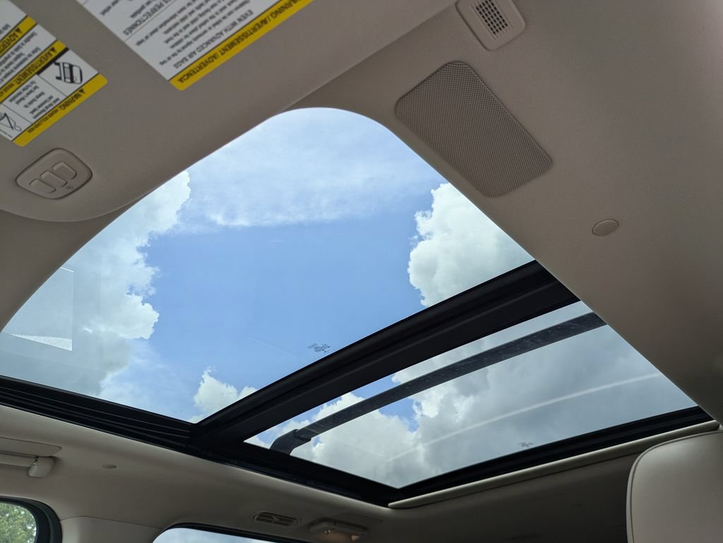 Certified 2022 Lincoln Navigator Reserve AWD/4WD image 19