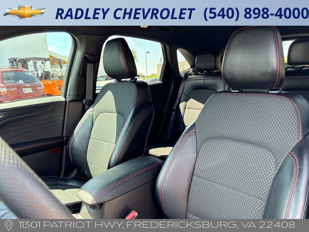 Used 2023 Ford Escape ST-Line w/ Tech Pack #1 image 9