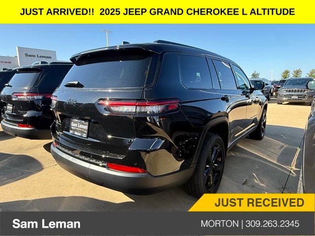 New 2025 Jeep Grand Cherokee L Altitude image 8