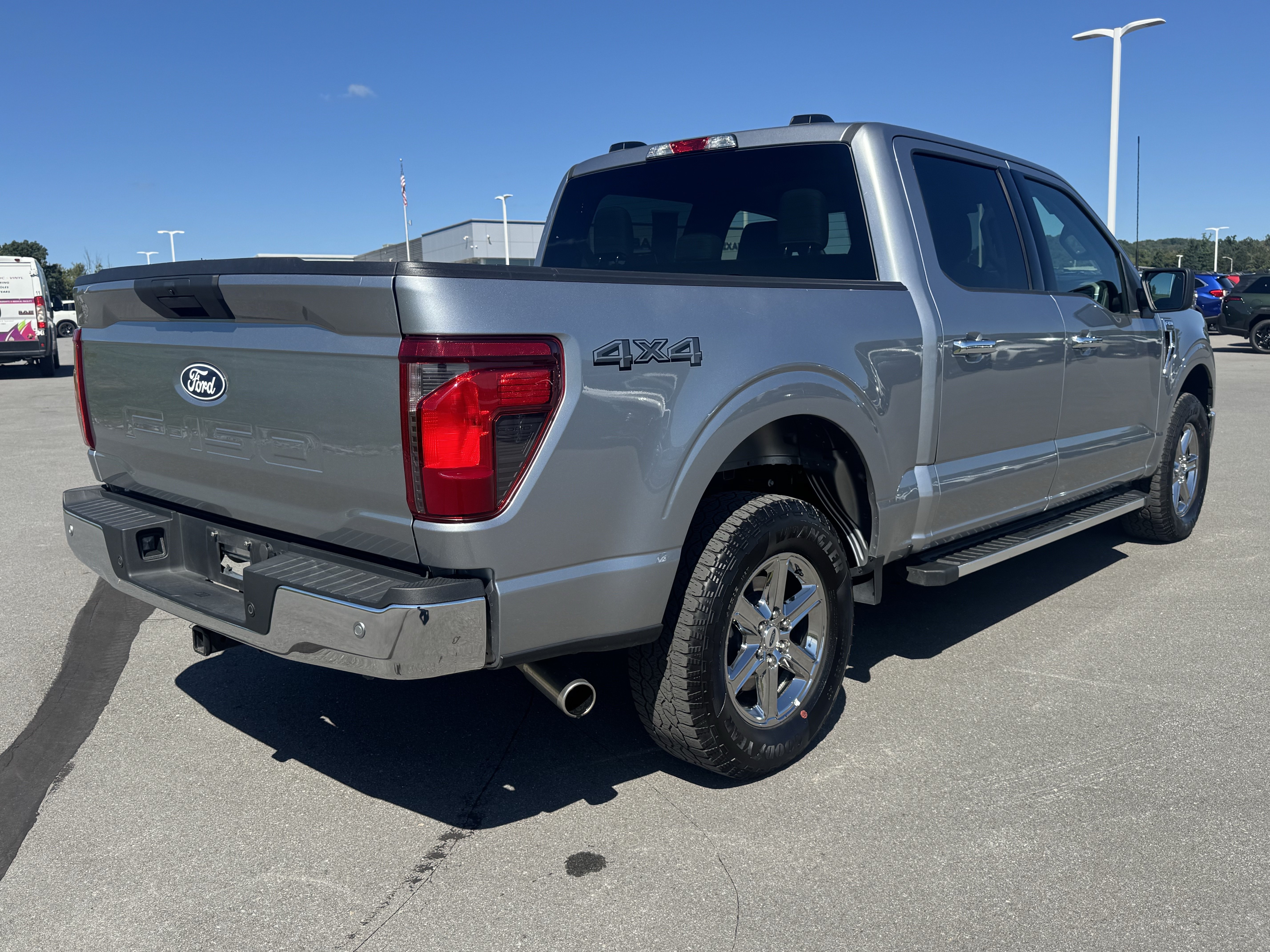 Used 2025 Ford F150 XLT w/ Equipment Group 301A Standard AWD/4WD image 3