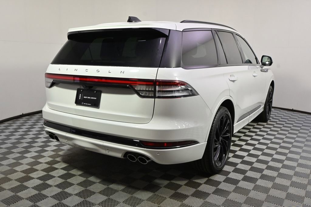 New 2026 Lincoln Aviator Reserve image 6