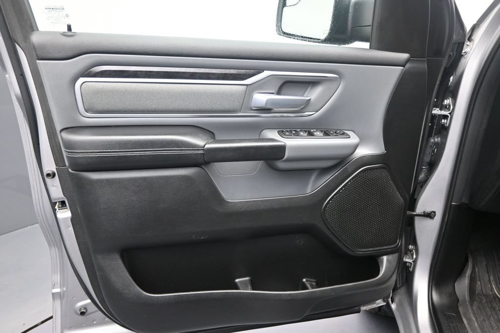 Used 2022 RAM 1500 Big Horn AWD/4WD image 12
