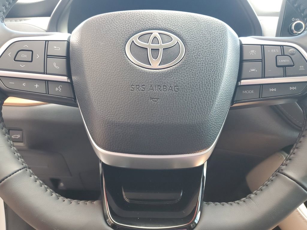 New 2026 Toyota Grand Highlander Limited image 21