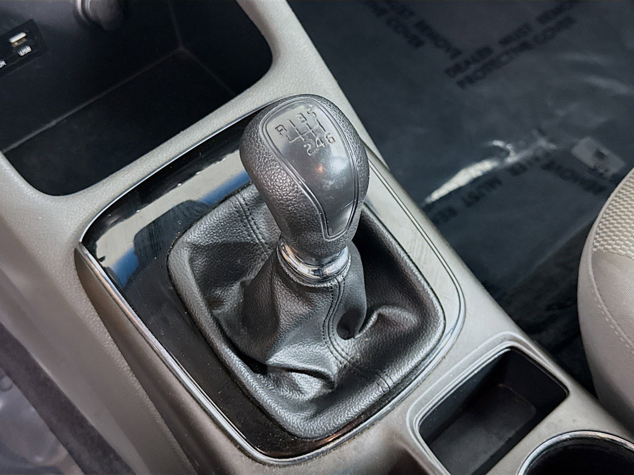 Used 2017 Kia Forte LX image 19