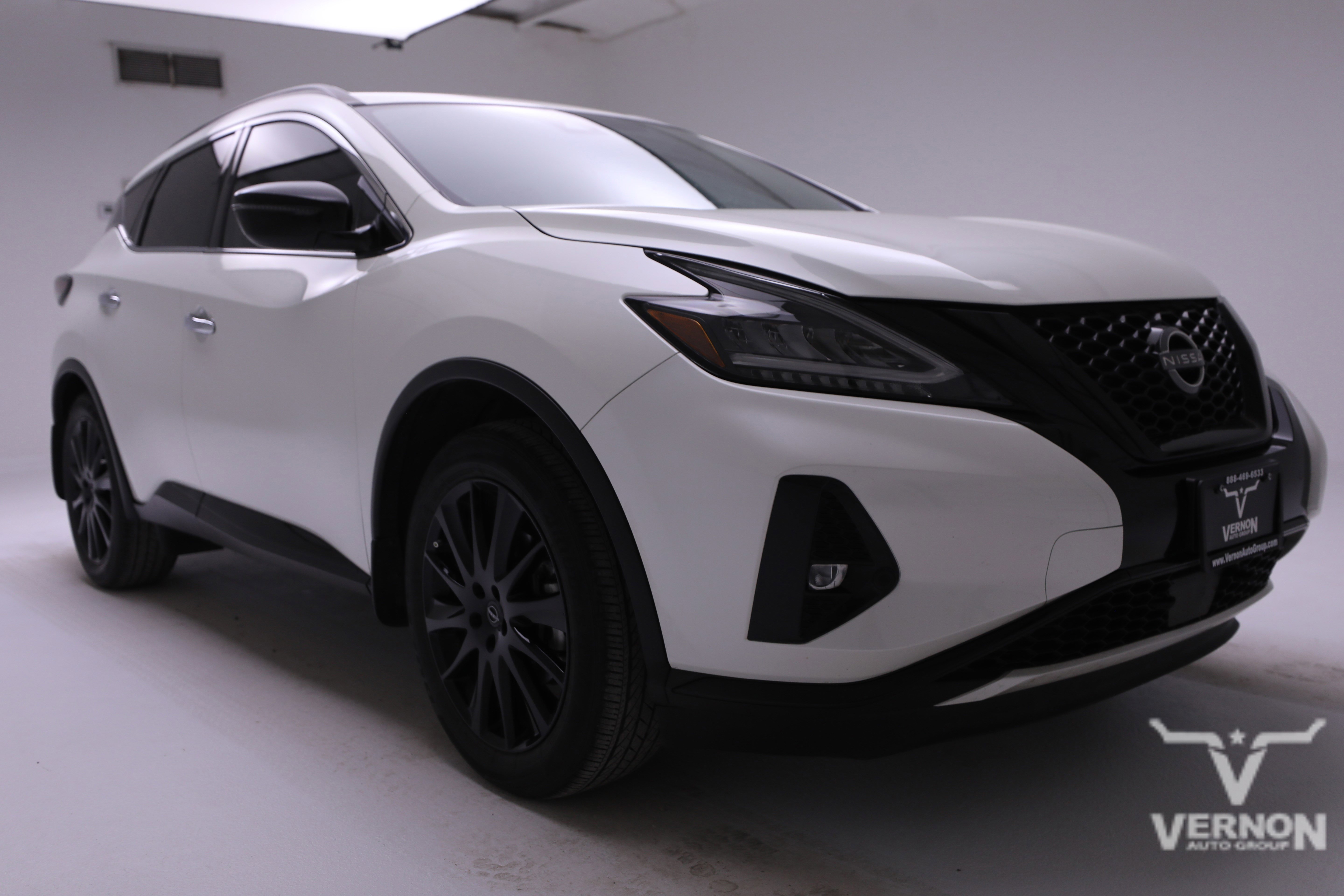 Used 2023 Nissan Murano SV w/ SV Midnight Edition Package image 7