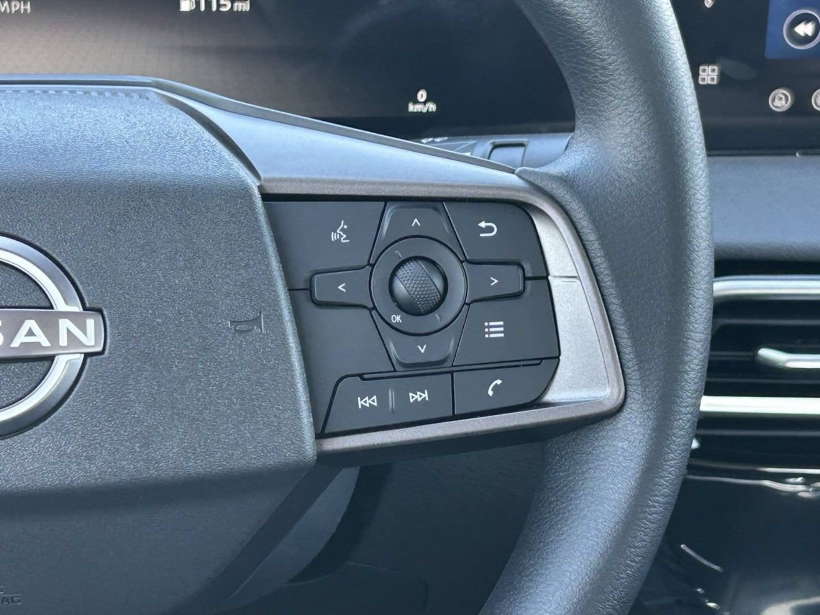 New 2027 Nissan Sentra SV w/ Floor Mat Package FWD image 25