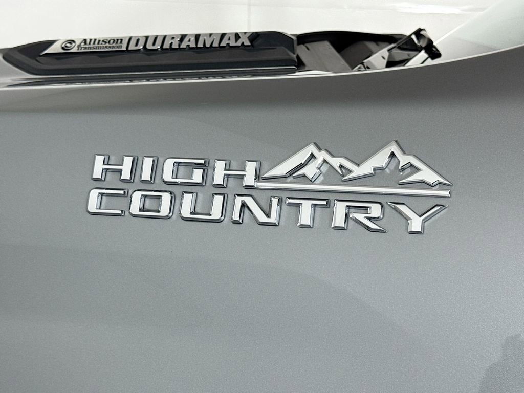 Used 2024 Chevrolet Silverado 3500 High Country w/ High Country Premium Package image 11