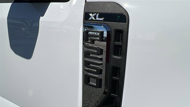 New 2026 Ford F250 XL w/ XL Chrome Package image 9