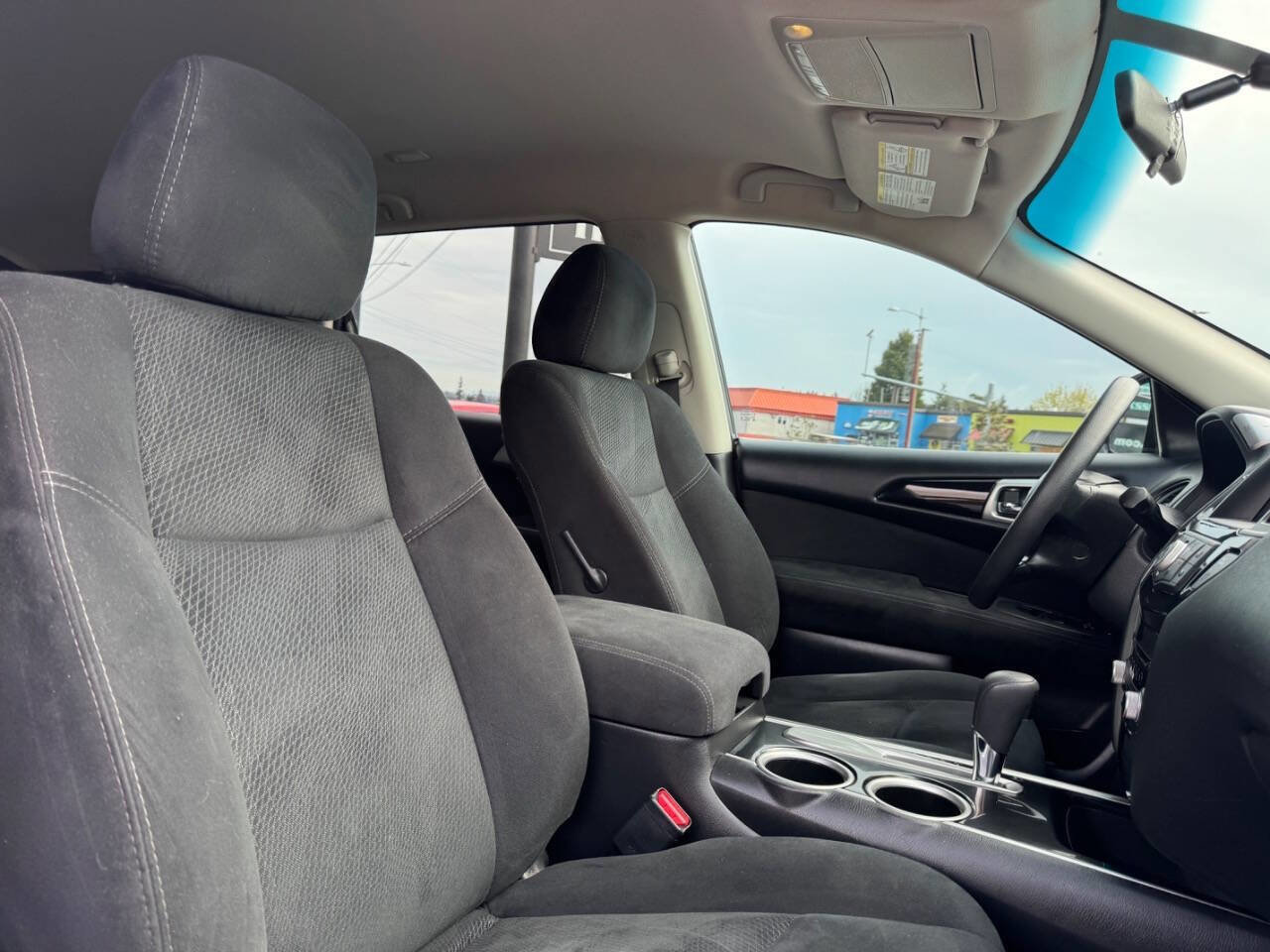 Used 2015 Nissan Pathfinder S FWD image 13