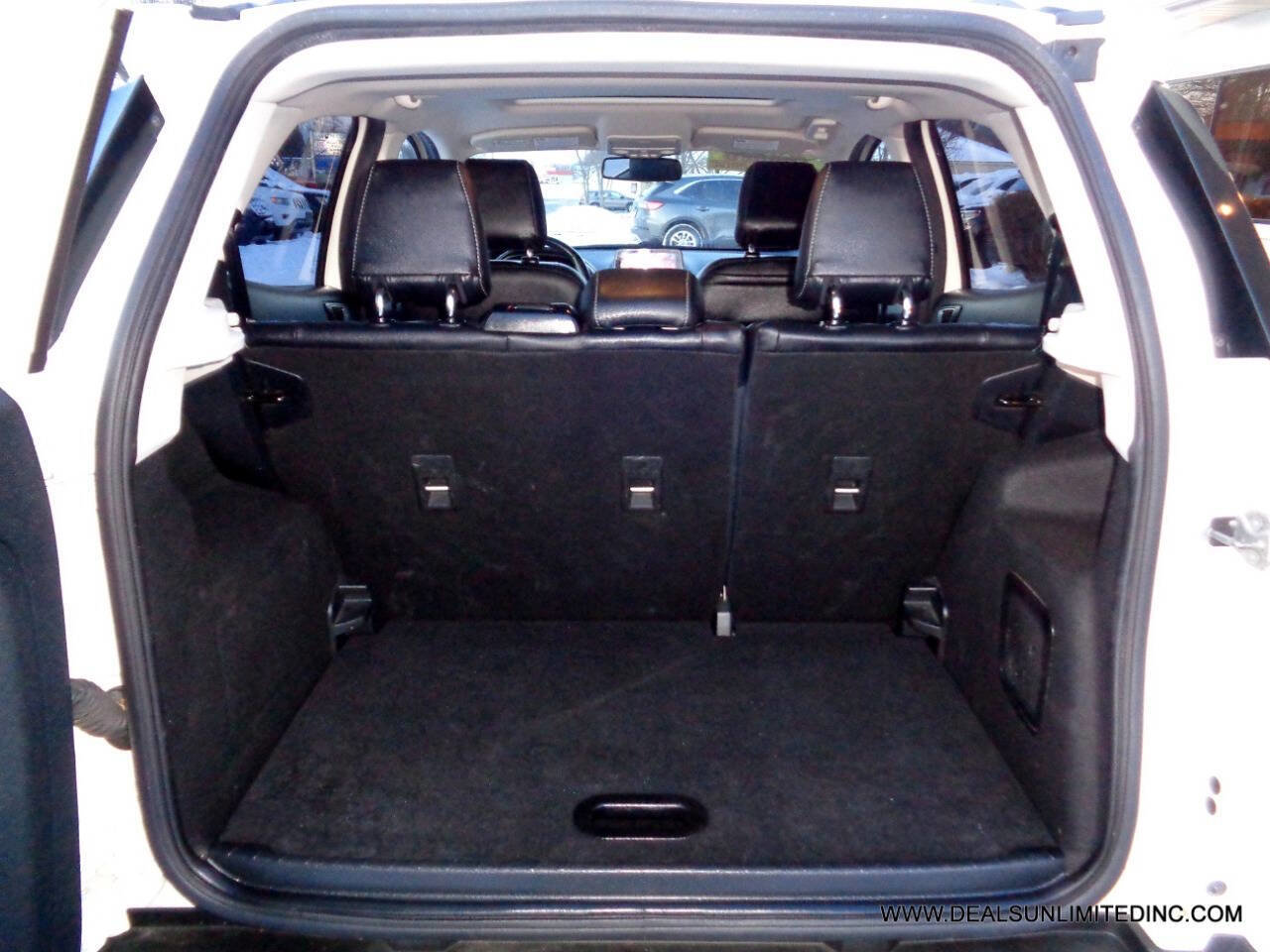 Used 2021 Ford EcoSport Titanium image 18