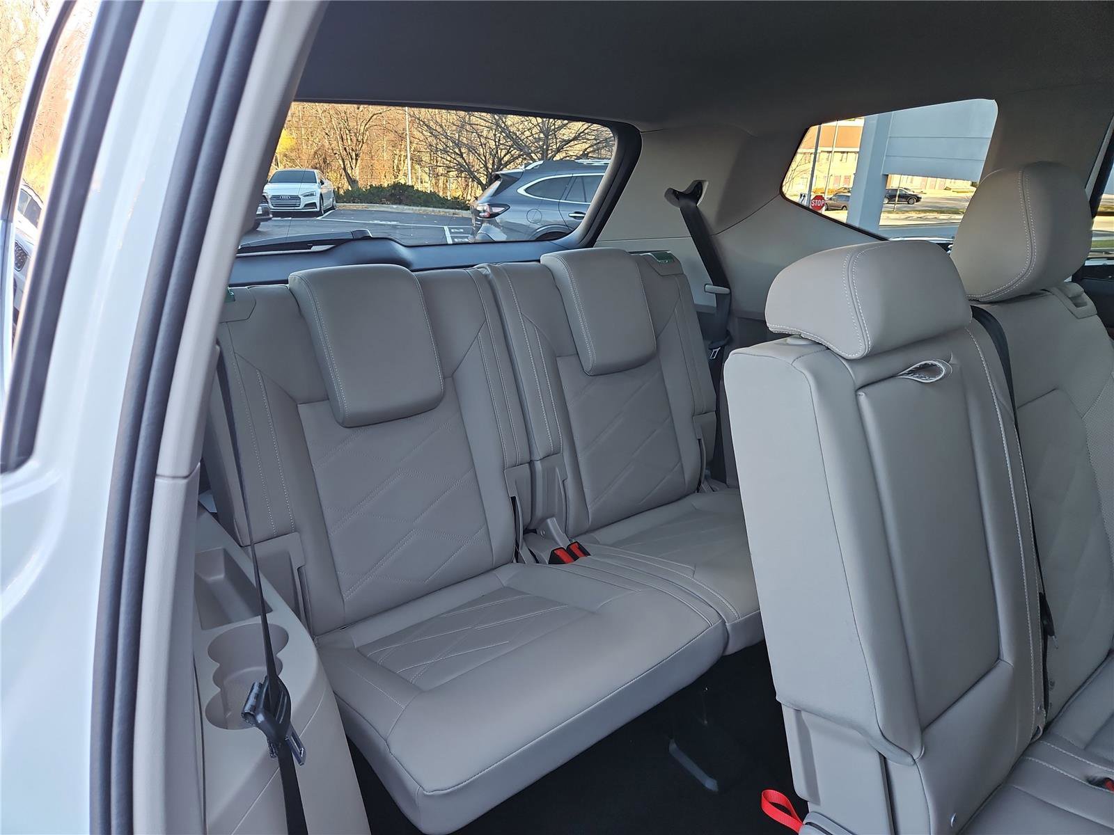 New 2026 Volkswagen Atlas SE image 31