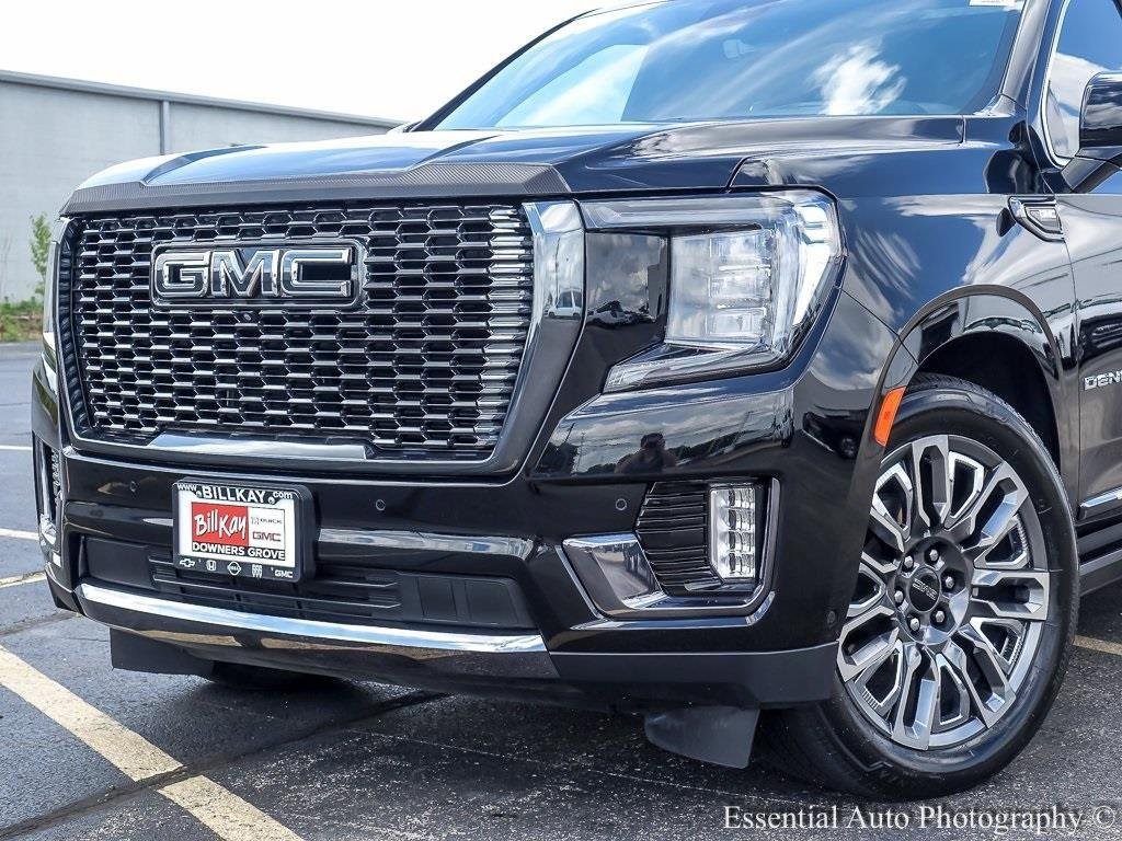 Used 2024 GMC Yukon Denali Ultimate image 3