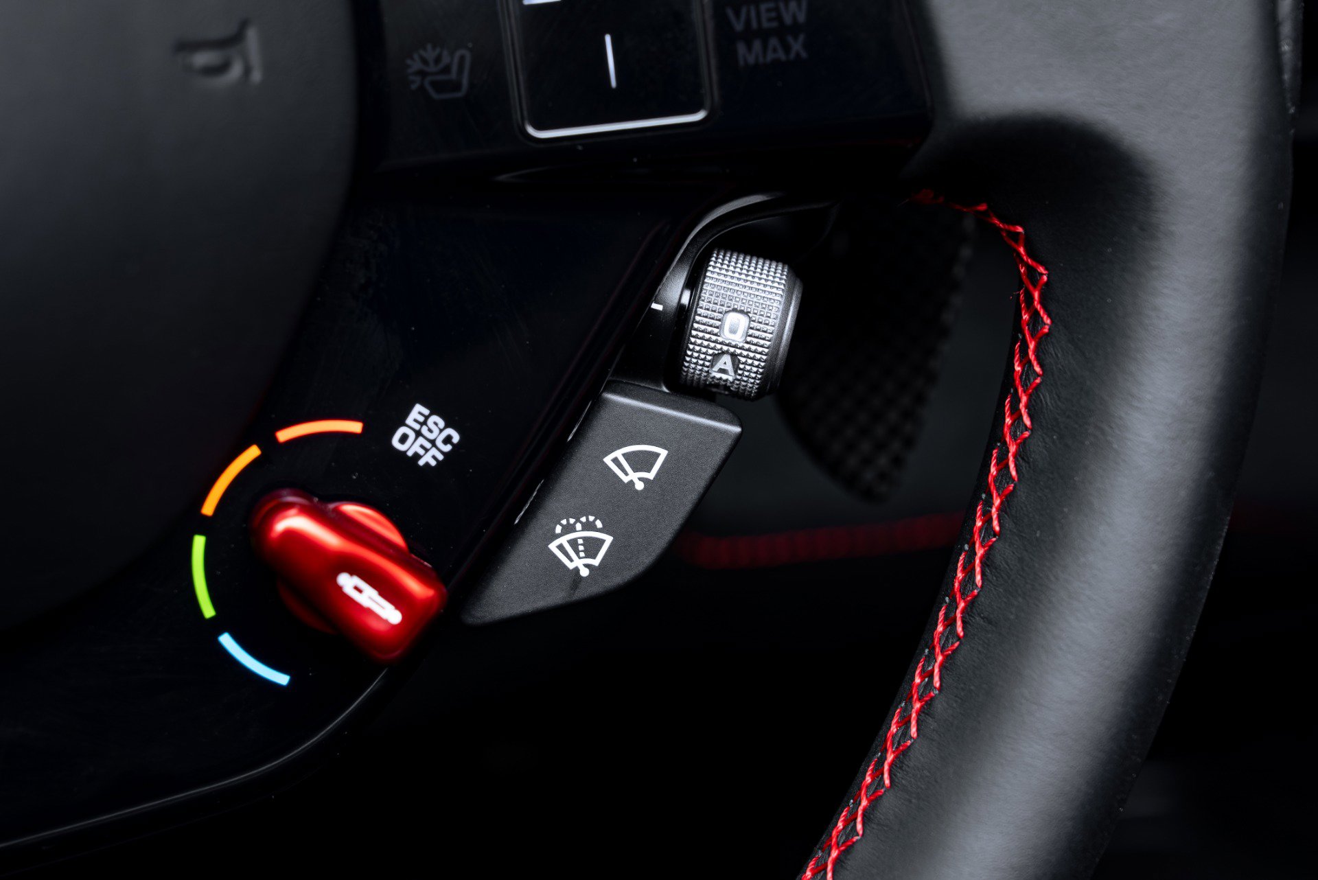 Used 2023 Ferrari 296 GTS RWD image 61