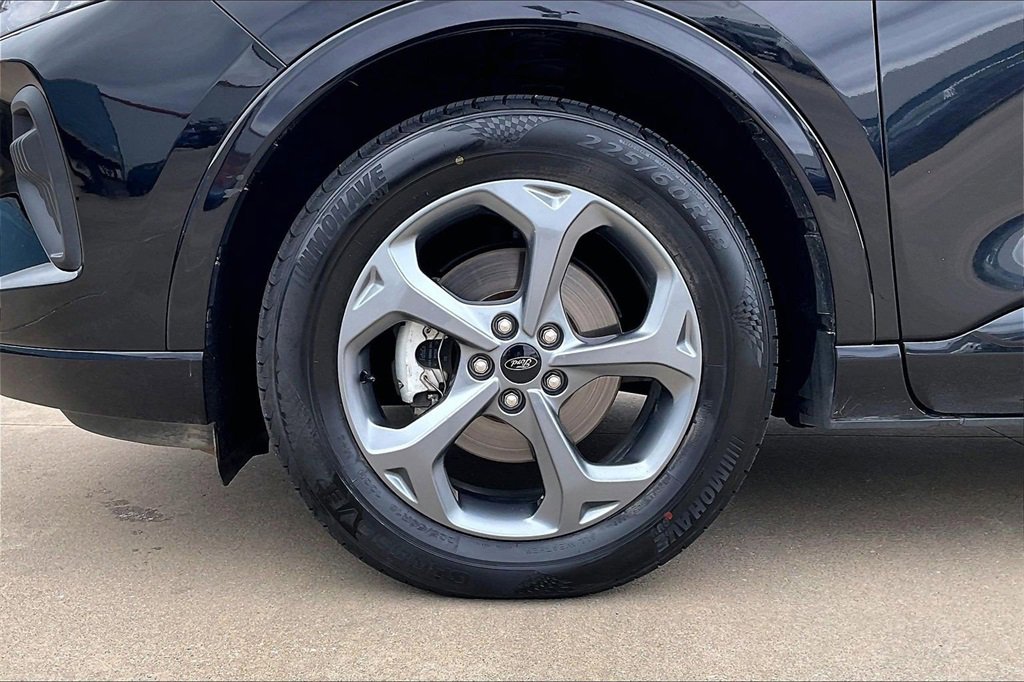 Used 2023 Ford Escape ST-Line image 9