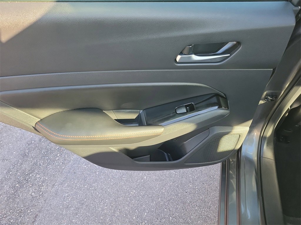 Certified 2023 Nissan Altima 2.5 SR image 11