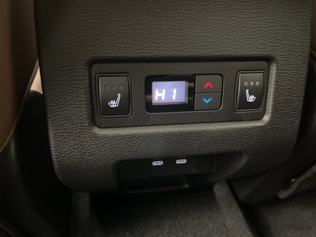 New 2026 Mitsubishi Outlander SEL image 28