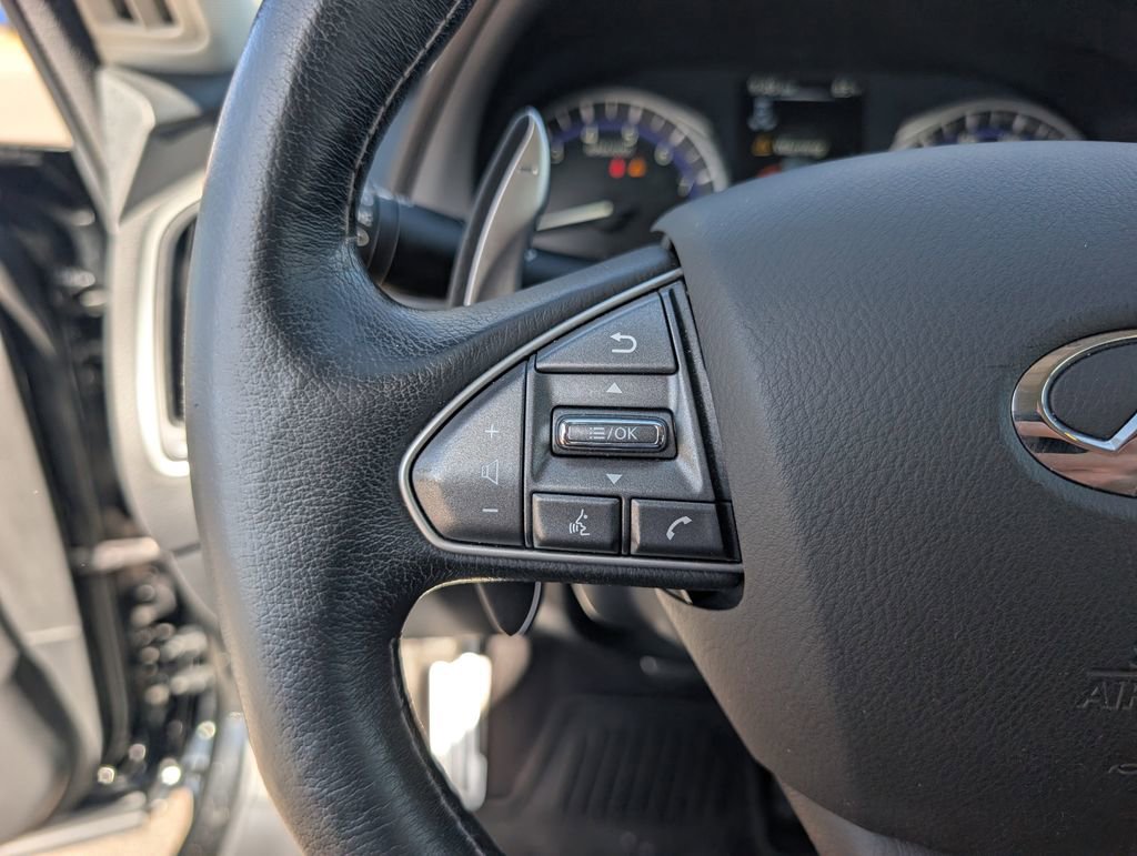 Used 2015 INFINITI Q50 AWD w/ Technology Package image 23