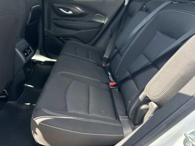 Used 2024 GMC Terrain SLE AWD/4WD image 14