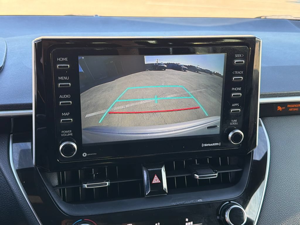 Used 2021 Toyota Corolla SE FWD image 22