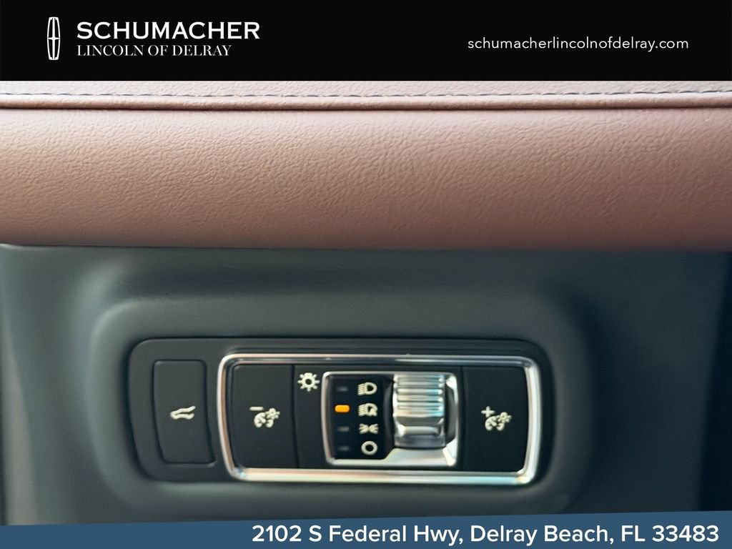New 2026 Lincoln Nautilus Reserve w/ Jet Appearance Package AWD/4WD image 23