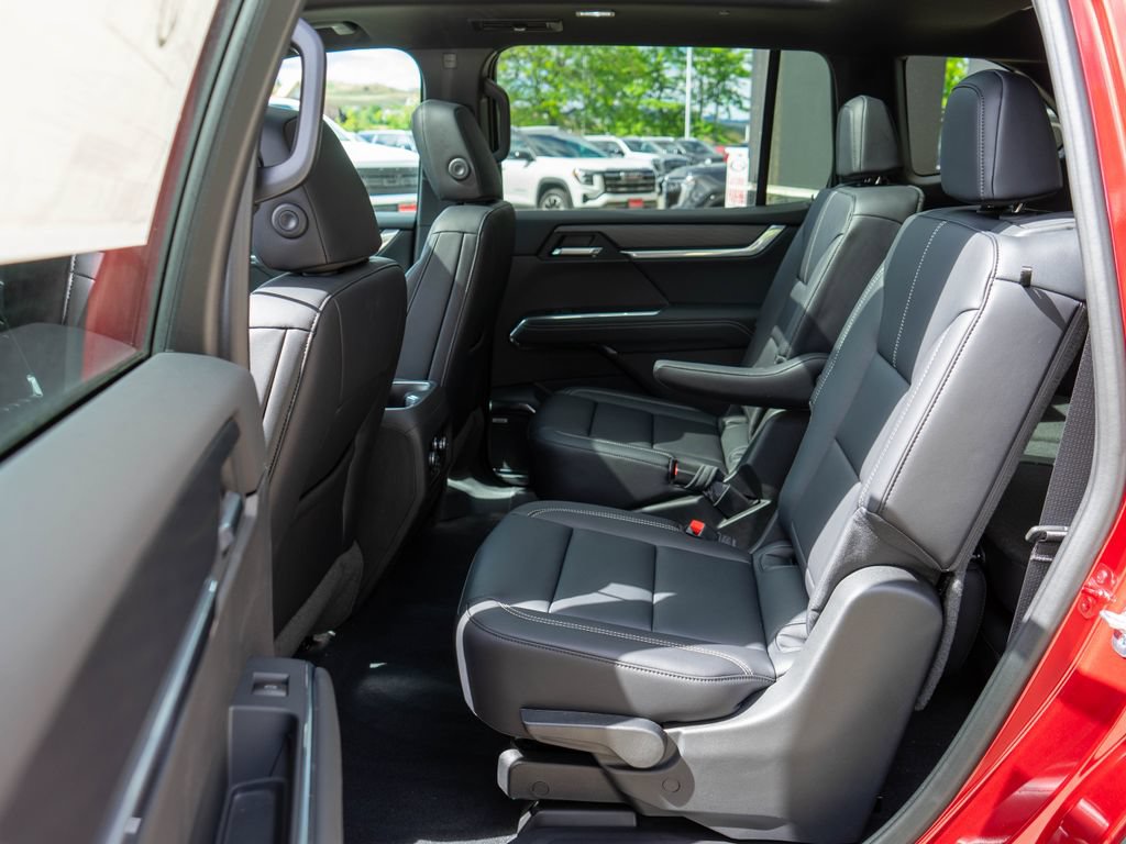 New 2026 GMC Acadia Elevation w/ Black Edition AWD/4WD image 14