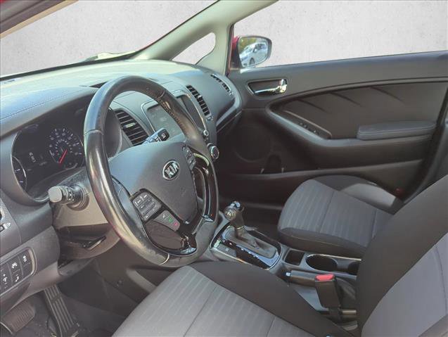 Used 2018 Kia Forte S w/ S Technology Plus Package image 8