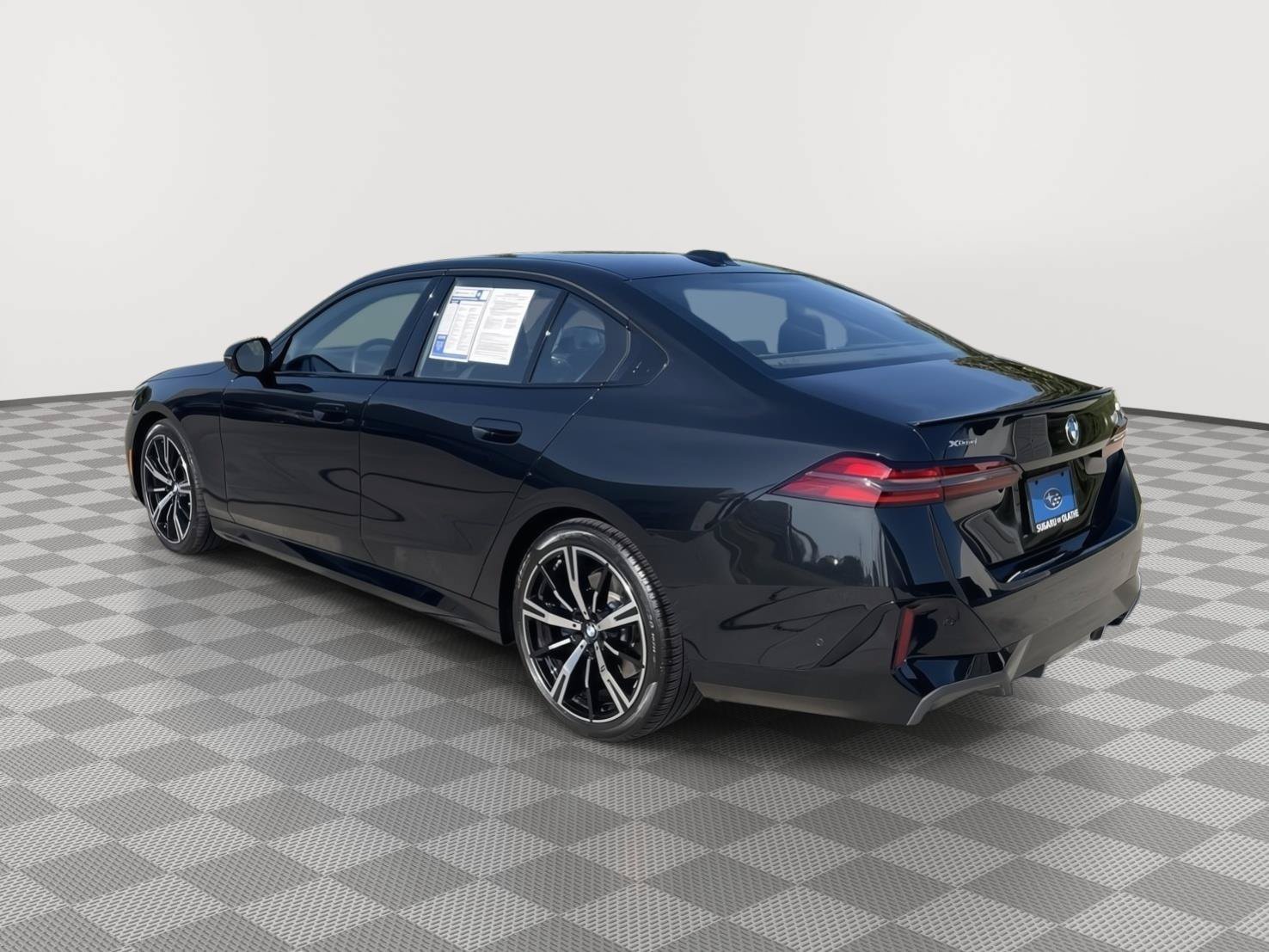 Used 2026 BMW 540i xDrive w/ M Sport Package AWD/4WD image 11