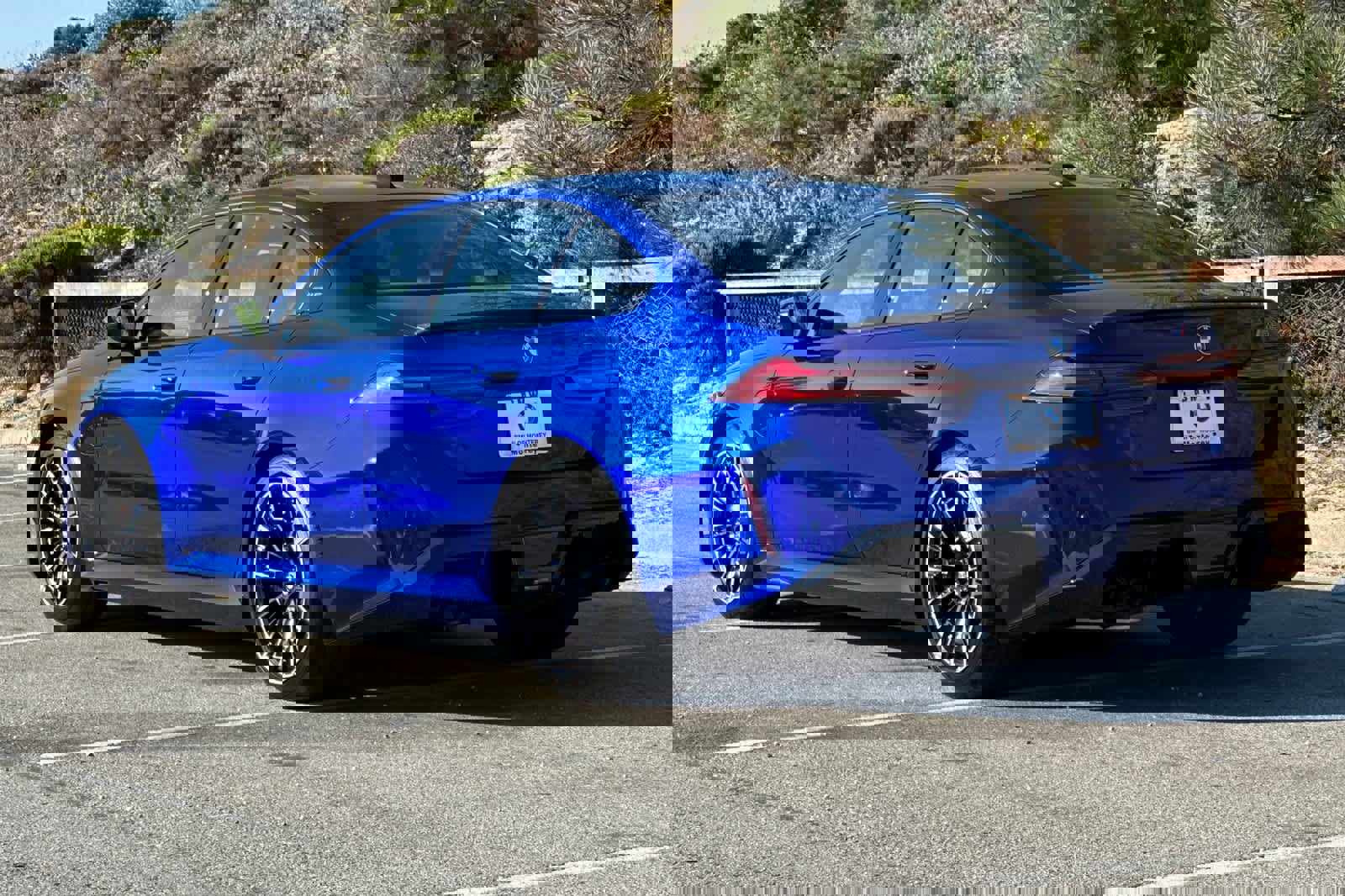 Used 2025 BMW M5 w/ Carbon Package image 7