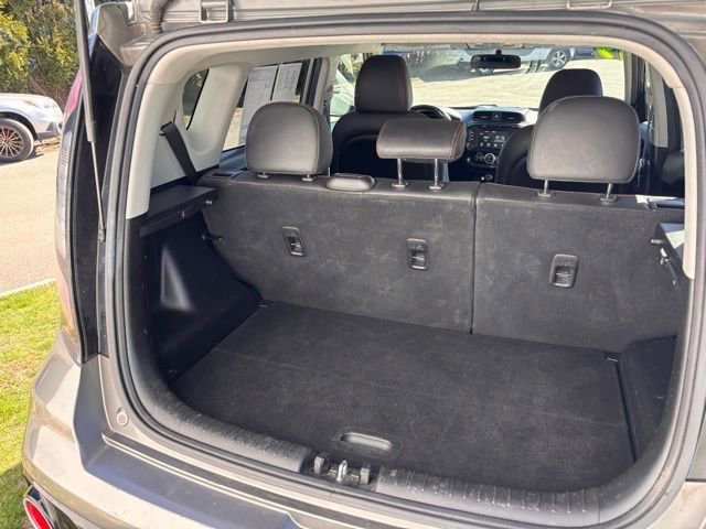 Used 2019 Kia Soul ! FWD image 14