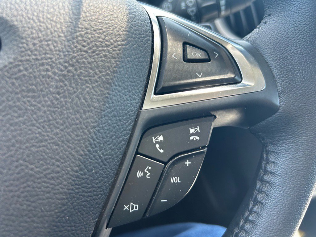 Used 2022 Ford Edge SEL w/ Convenience Package image 21