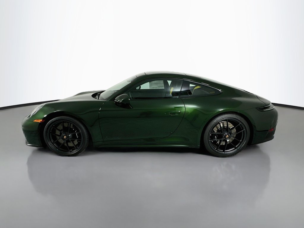 New 2026 Porsche 911 Carrera GTS RWD image 2