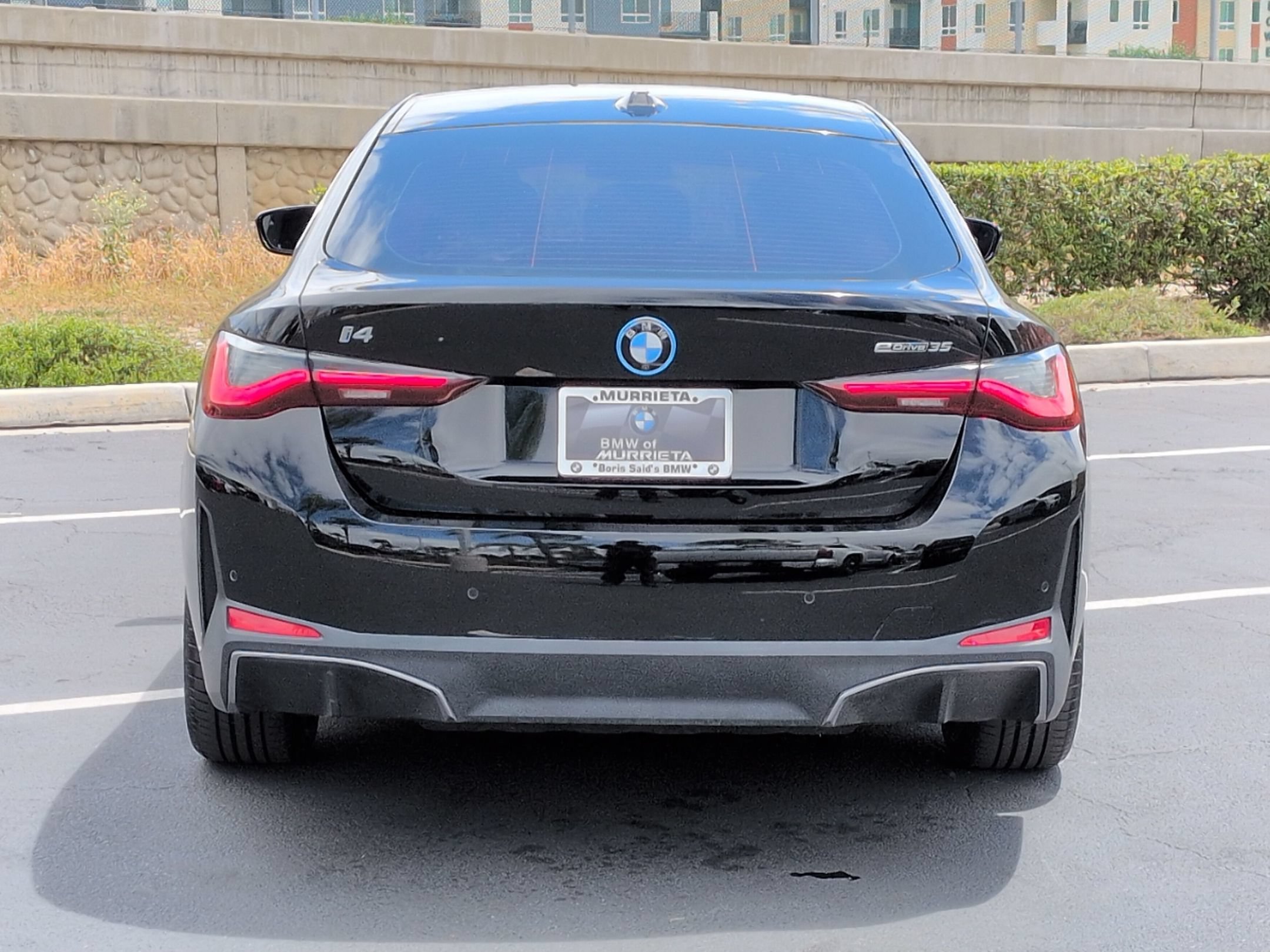 Used 2023 BMW i4 eDrive35 RWD image 8