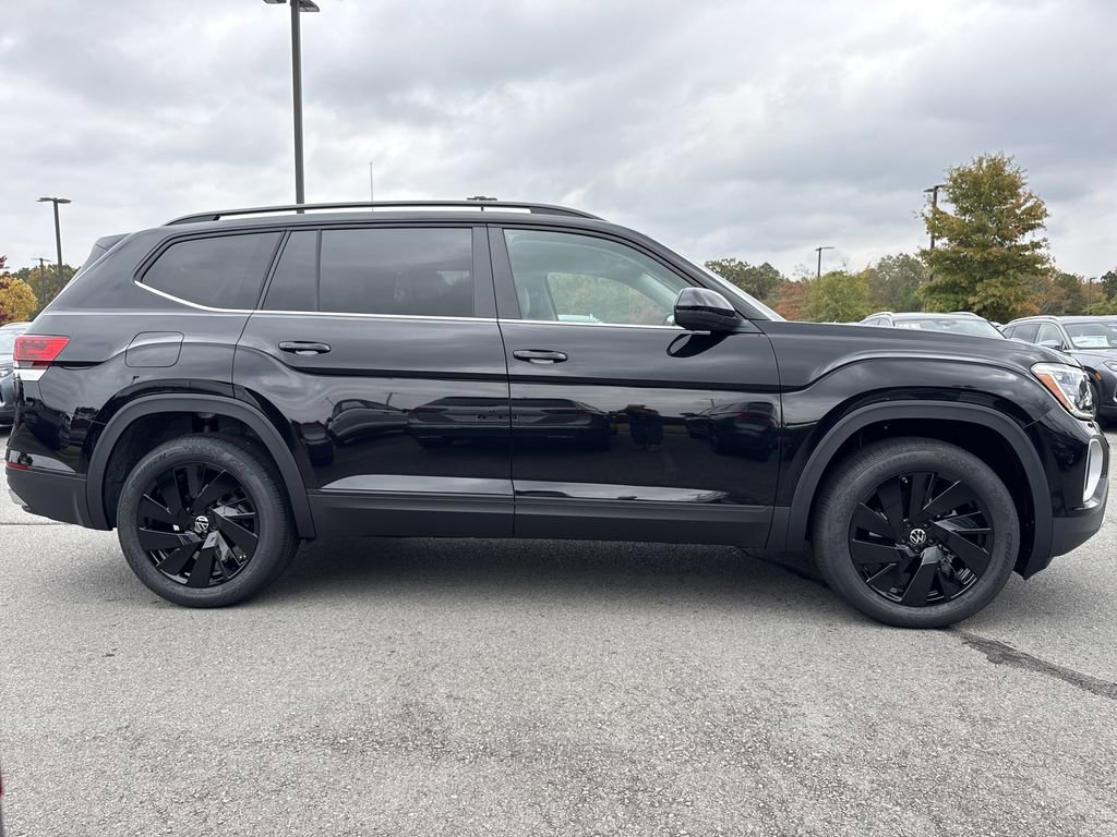 New 2026 Volkswagen Atlas SE image 6