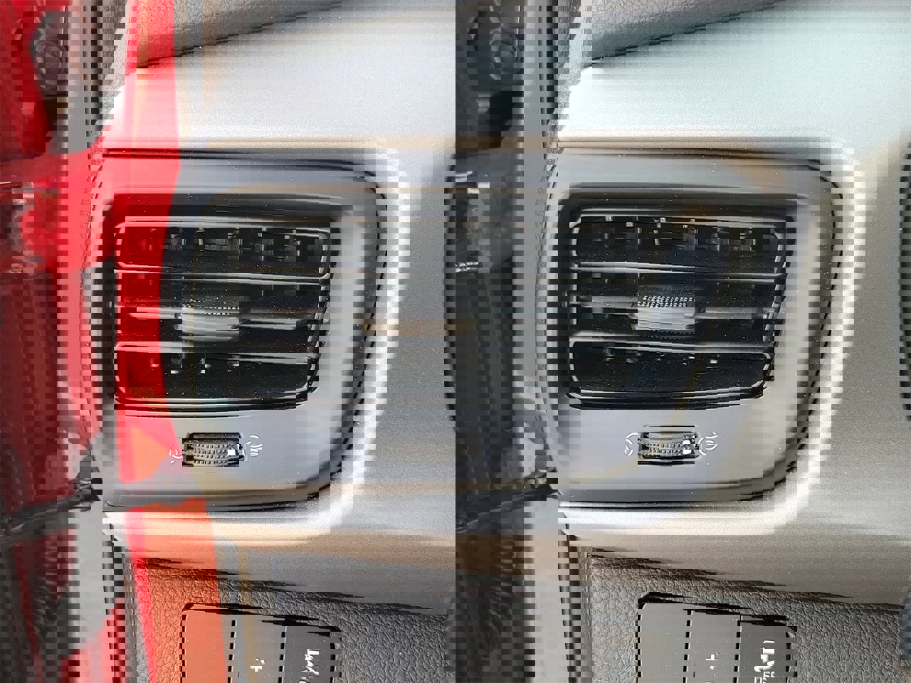 Used 2023 Kia Rio S image 29