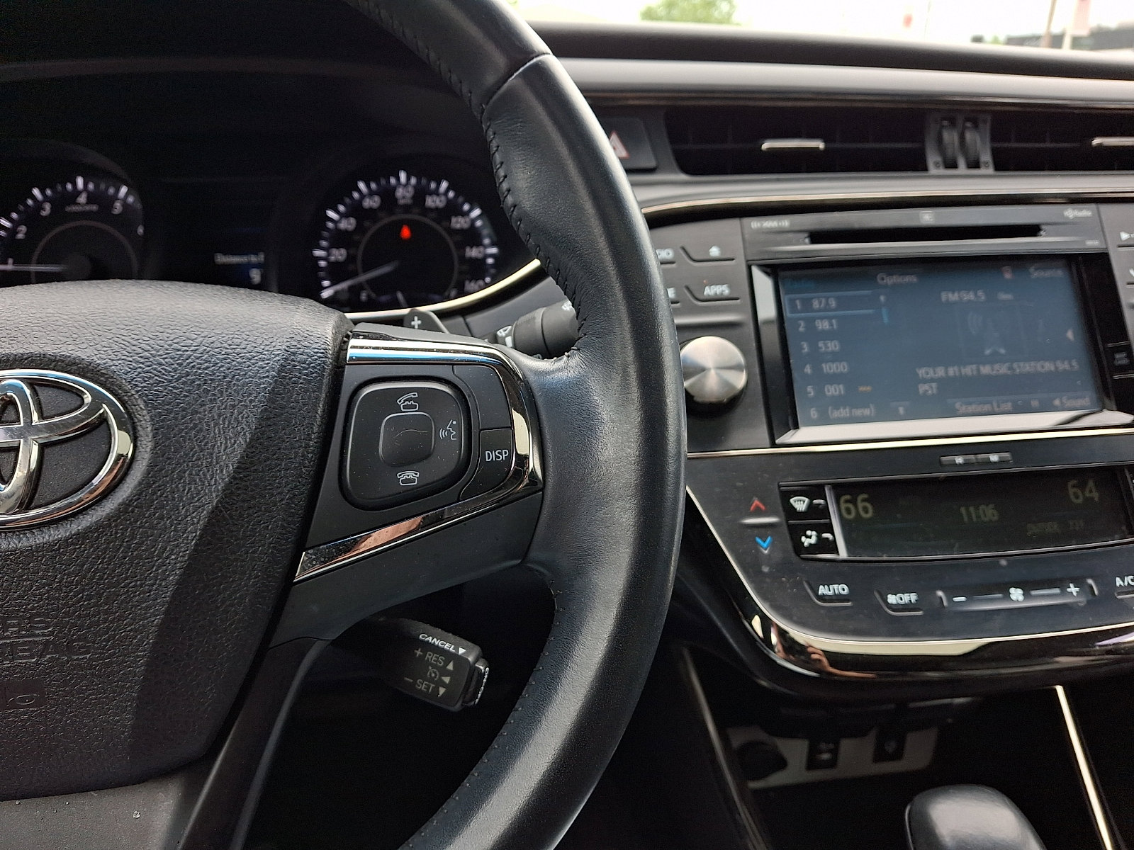 Used 2016 Toyota Avalon Limited w/ Protection Package FWD image 22