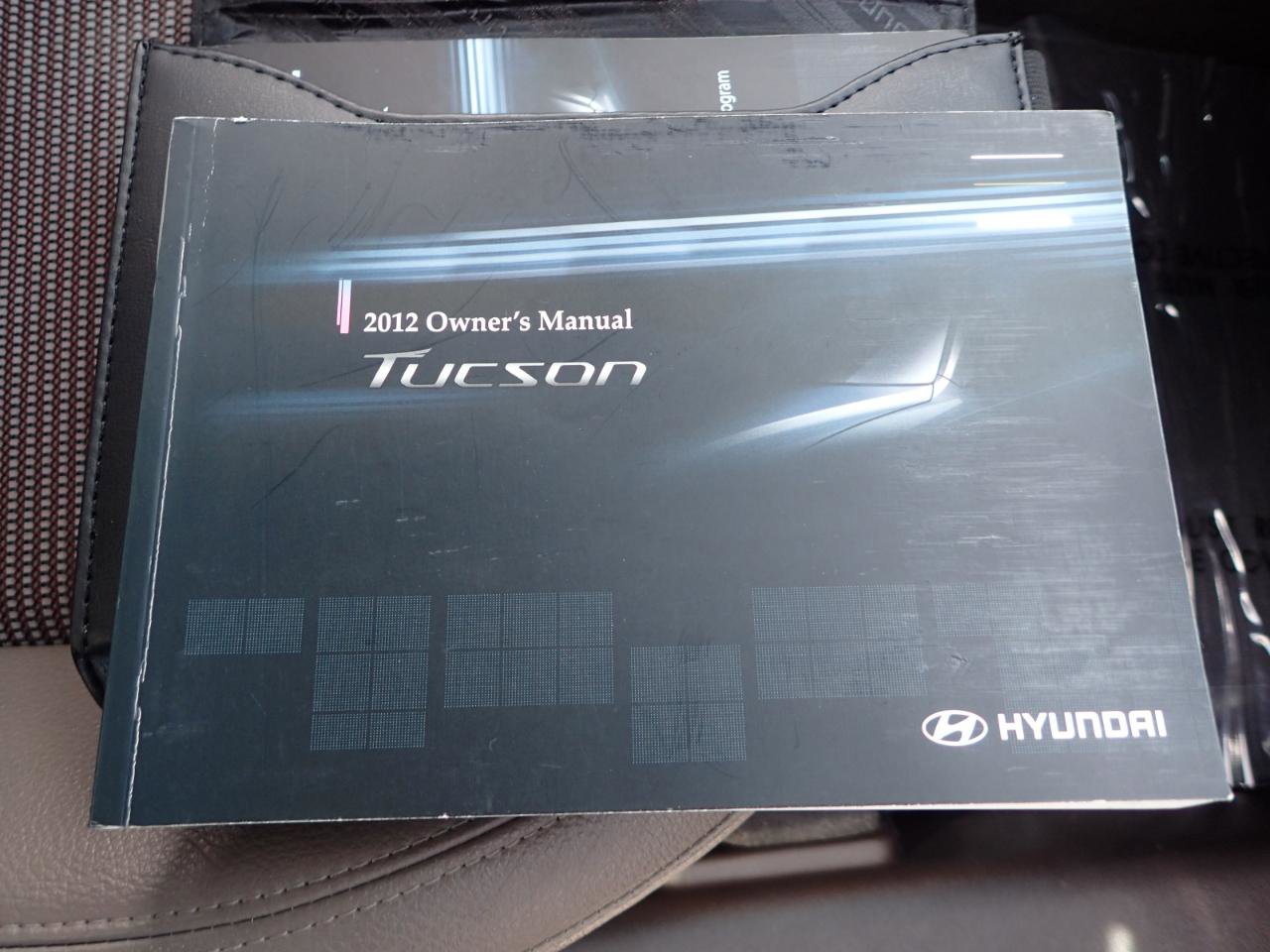 Used 2012 Hyundai Tucson GLS FWD image 23