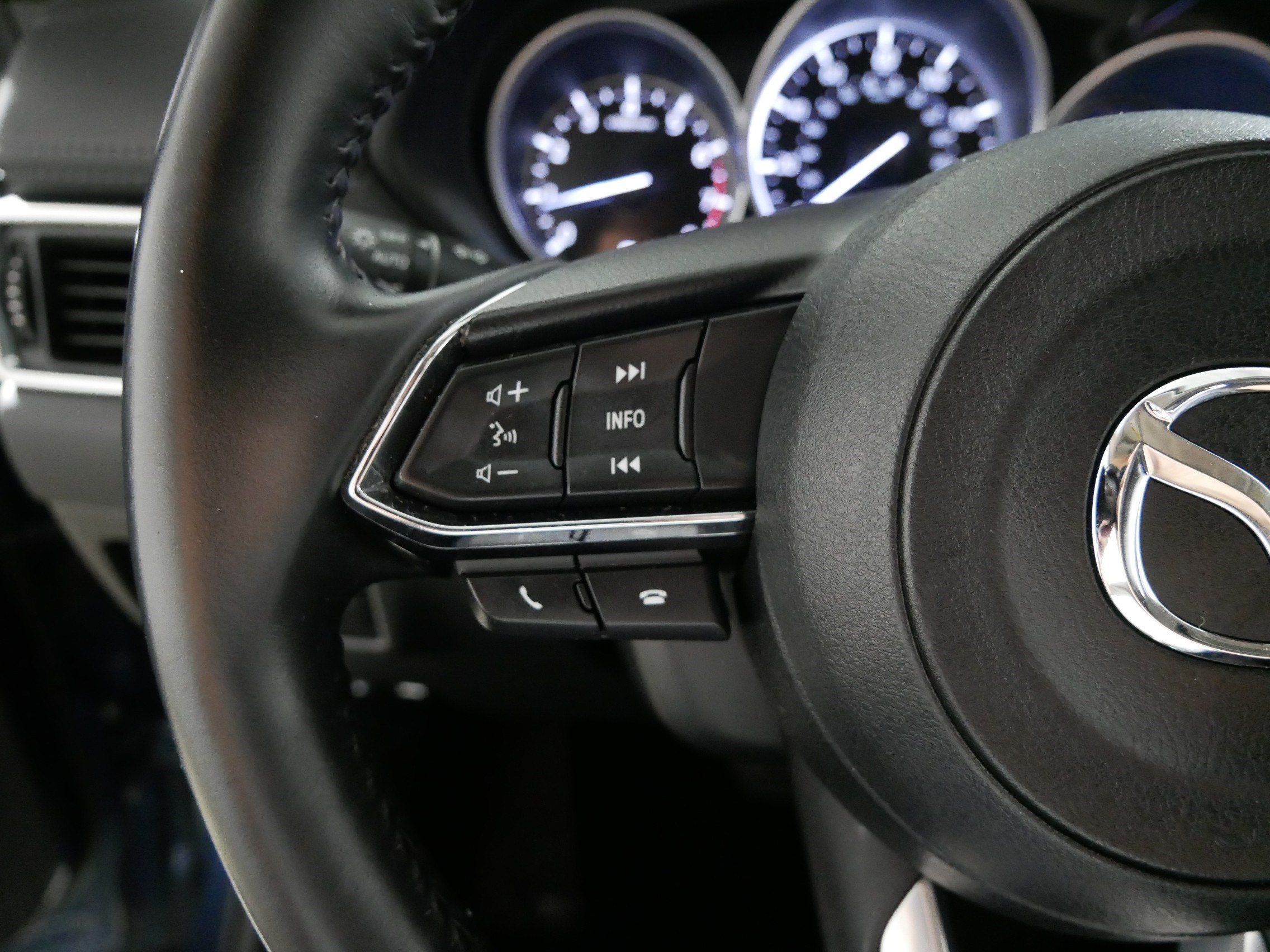 Used 2019 MAZDA CX-5 Touring AWD/4WD image 28