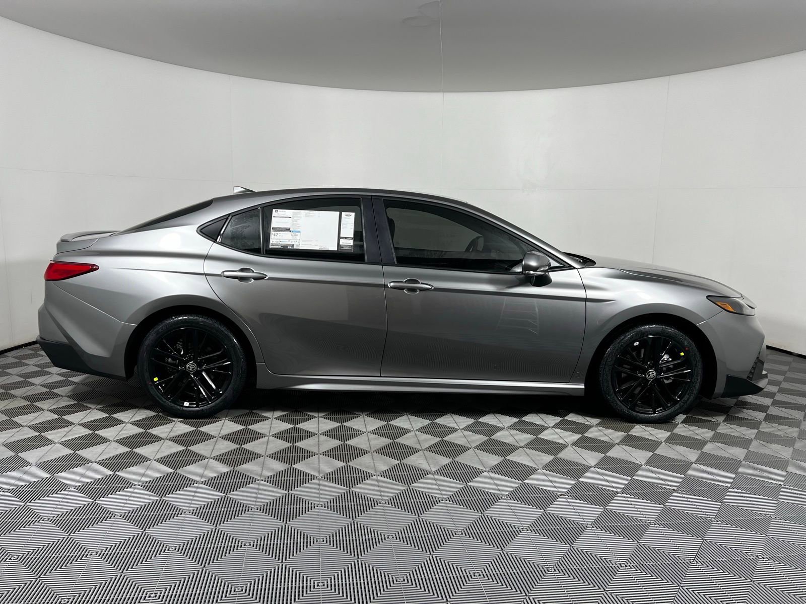 New 2026 Toyota Camry SE image 4