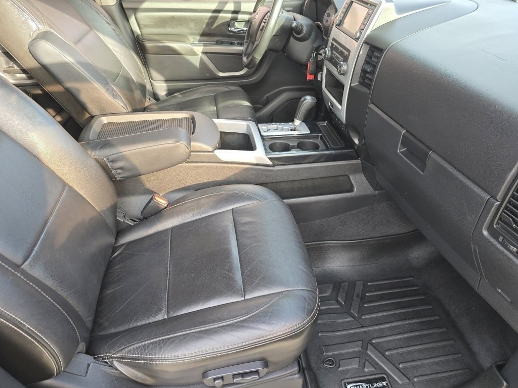Used 2015 Nissan Titan PRO-4X w/ Pro-4x Luxury Package image 29