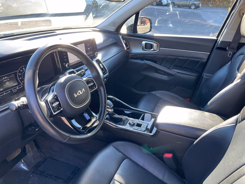 Used 2022 Kia Sorento SX AWD/4WD image 11