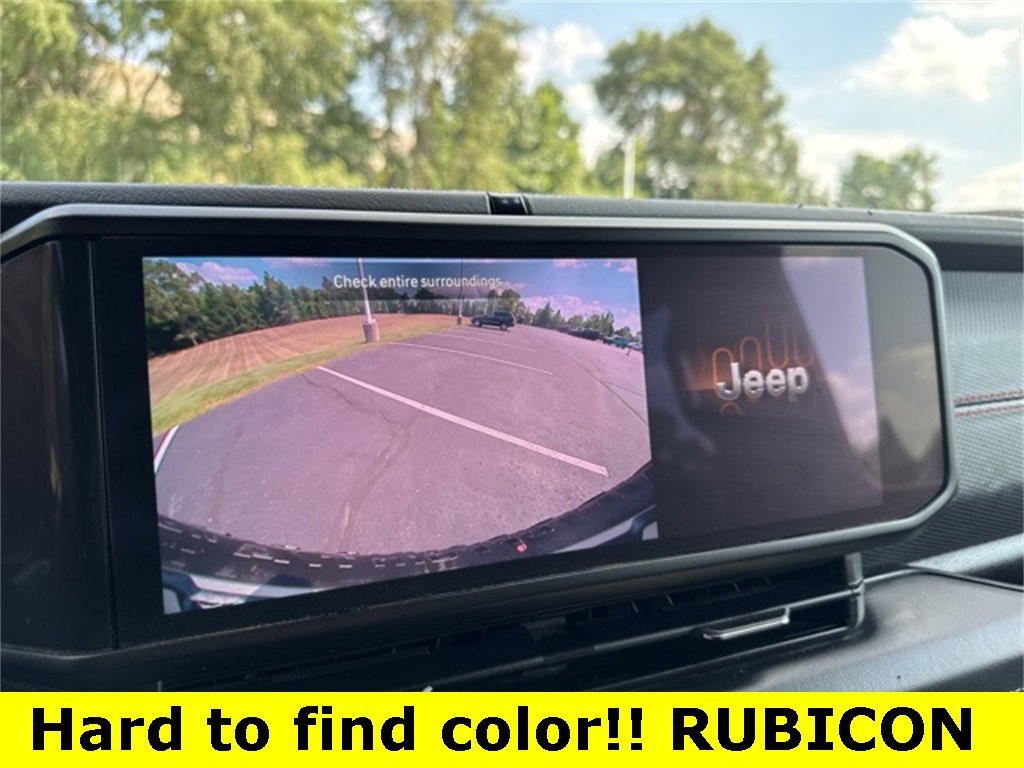 Used 2024 Jeep Wrangler Rubicon image 13