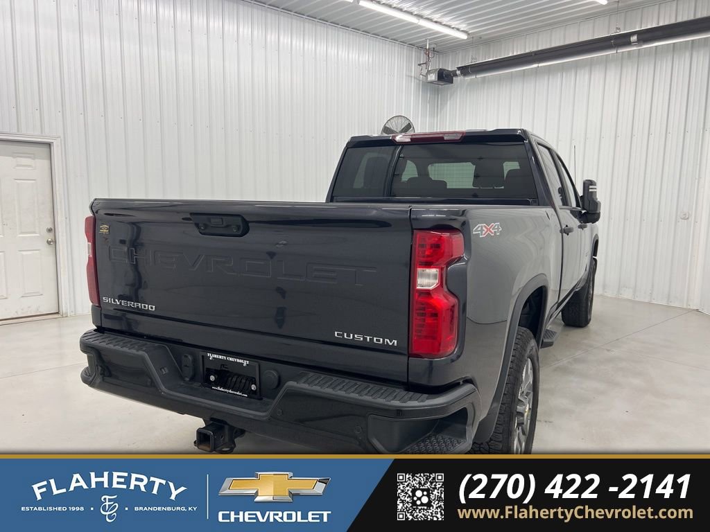 Used 2024 Chevrolet Silverado 2500 Custom w/ Custom Value Package video 3