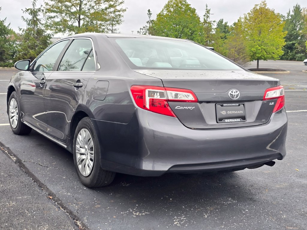 Used 2014 Toyota Camry LE FWD image 5