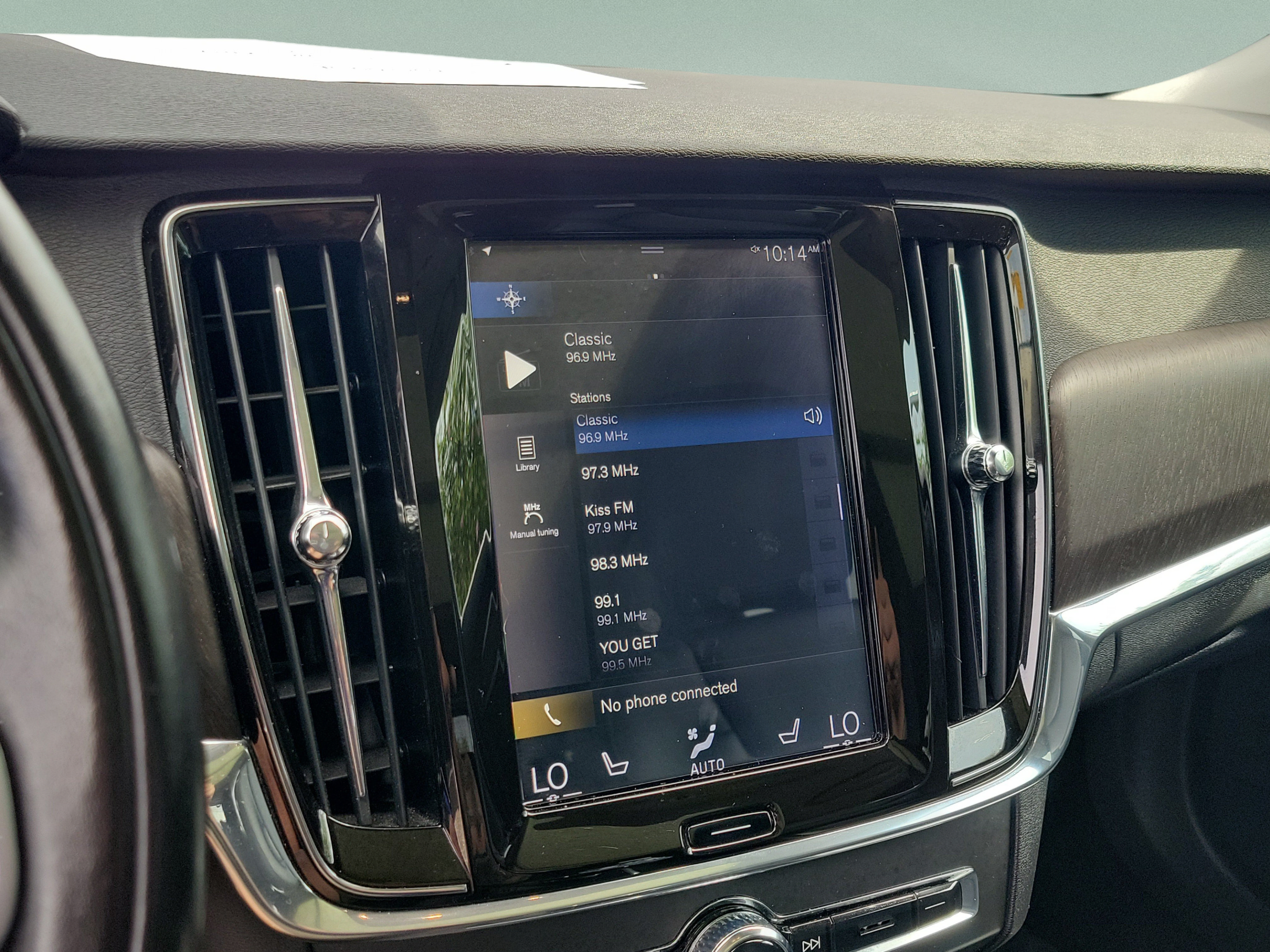Used 2019 Volvo V90 T5 Cross Country AWD/4WD image 19