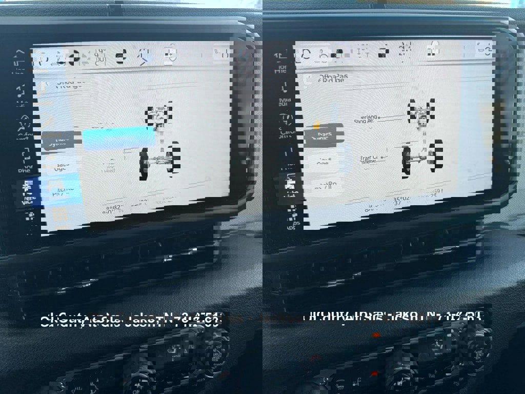 Used 2025 Jeep Wrangler Sport image 52