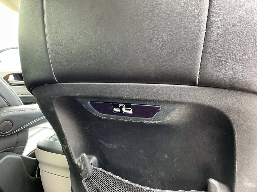 Used 2023 Chrysler Pacifica Limited FWD image 20
