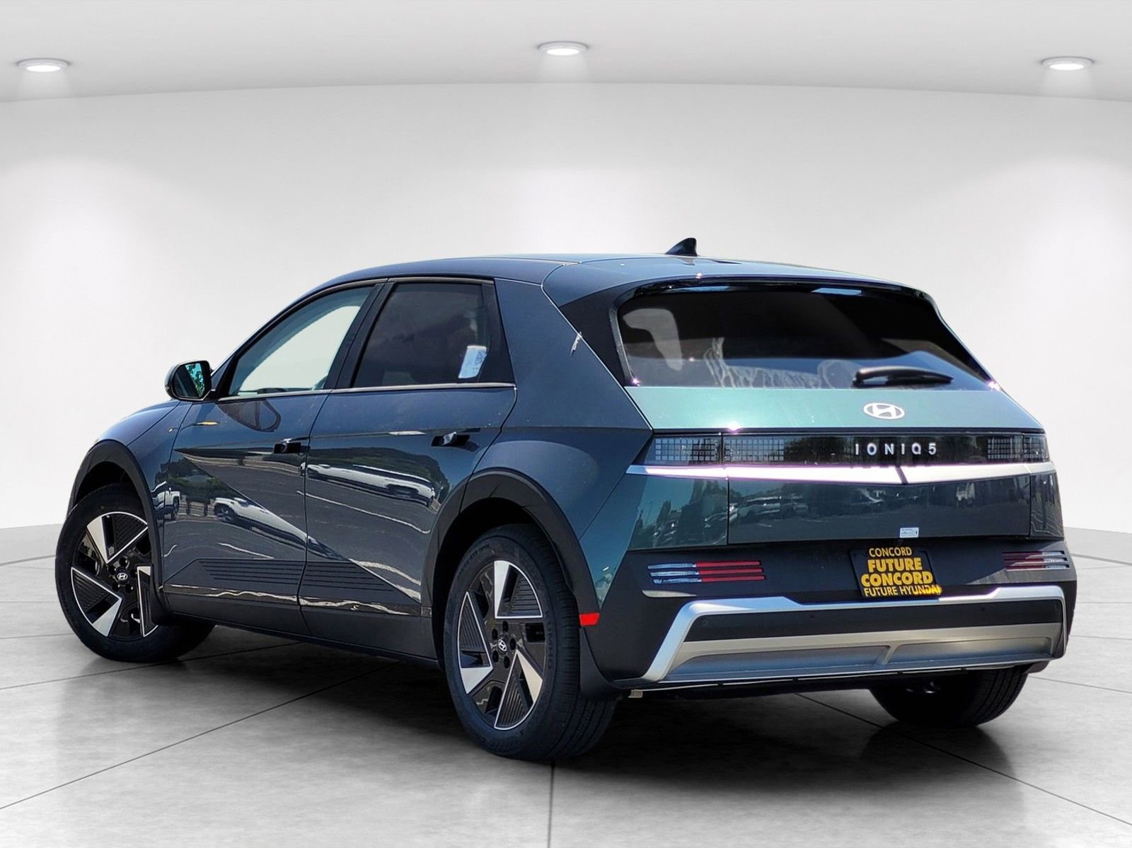 New 2026 Hyundai Ioniq 5 SEL RWD image 5