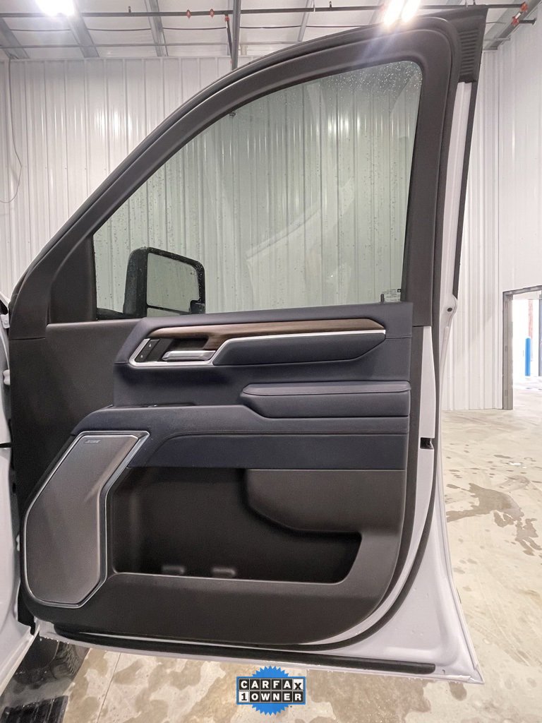 Used 2025 Chevrolet Silverado 3500 High Country w/ High Country Premium Package image 54