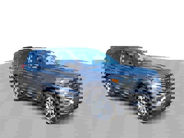 Certified 2023 Ford Explorer XLT w/ Equipment Group 202A image 2